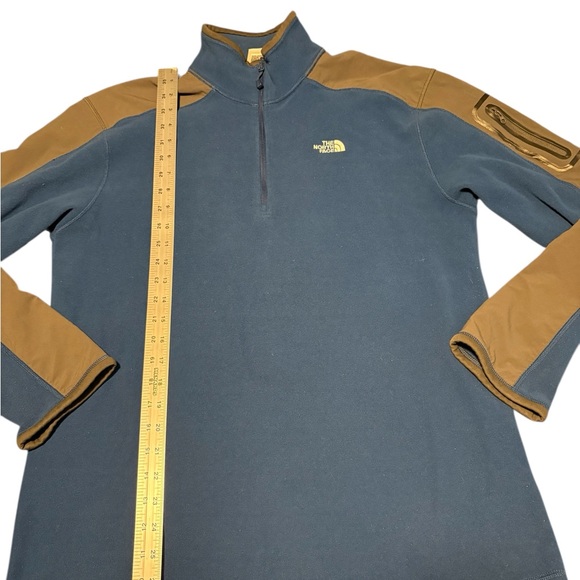 The North Face Men’s Blue 1/4 Zip Mock Neck Fleece Shirt/Jacket Large - Picture 6 of 8